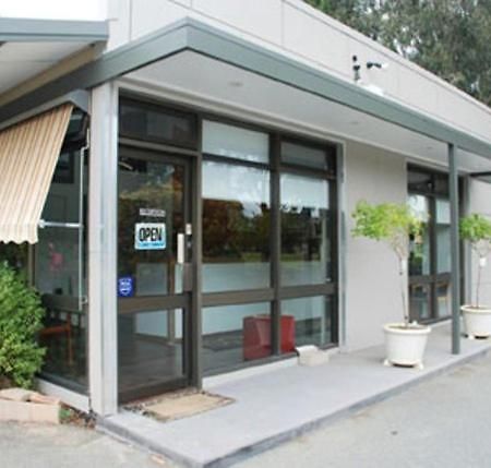 Red Cedars Motel Κανμπέρα Εξωτερικό φωτογραφία